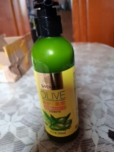 精油和弹力素哪个对卷发好_精油柔顺大卷，弹力素塑形小卷