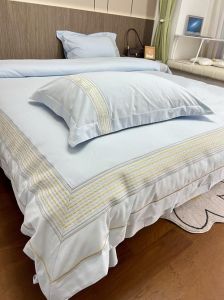 床单什么材质适合裸睡_选对床单材质，提升裸睡舒适度