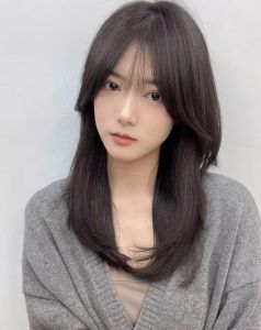 黑茶色头发会不会老气_显年轻又百搭，适合所有人！