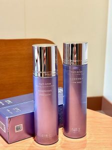 君黛化妆品怎么样_选对解决油暗沉卡粉