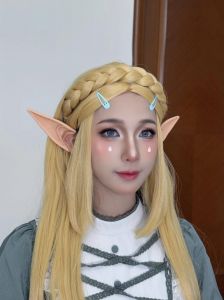 去找妆娘化妆要穿cos嘛_找妆娘化妆前穿cos服戴假发吗？