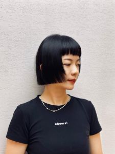 眉上刘海适合什么脸型_时尚眉上刘海，减龄又显气质！