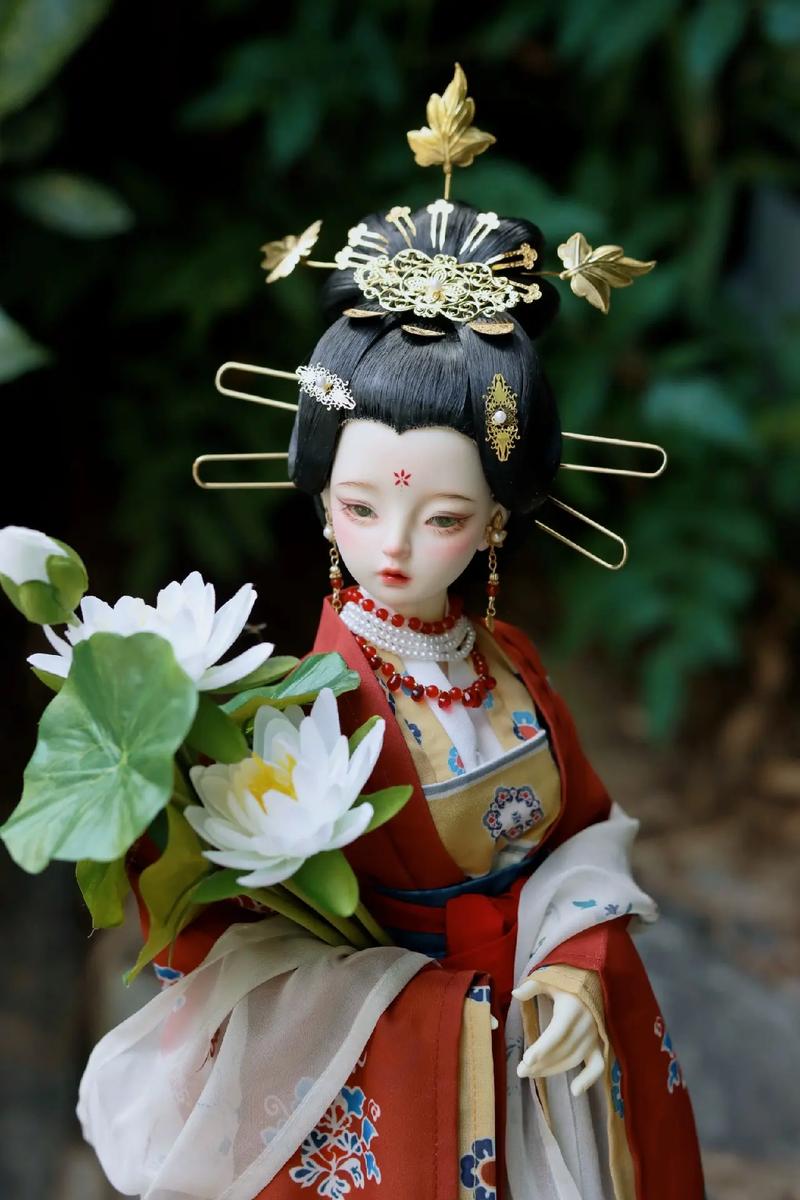 给芭比娃娃做古风头发_芭比古风粉紫编发，优雅迷人