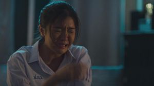 泰剧齐刘海长发女生恐怖_泰剧齐刘海长发恐怖阴郁？《黑煞女》发型演技炸裂