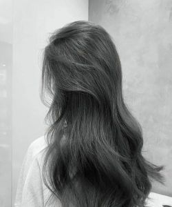 811做灰色头发的配方_灰色系染发配方多样，满足不同发质和风格需求