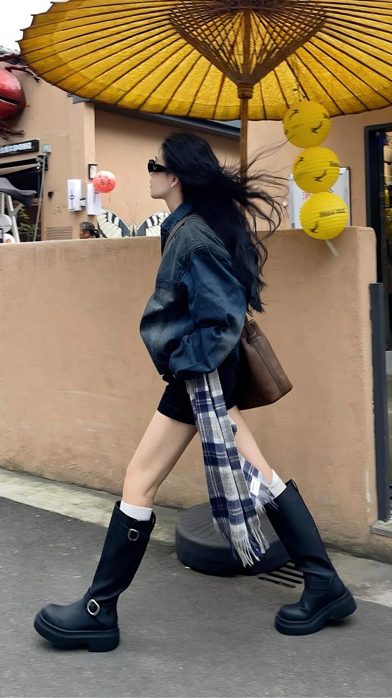 酷酷的衣服怎么搭配_酷搭剪裁风格，帅气个性必备