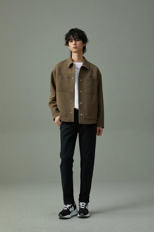 男衬衣领假两件搭配夹克_假两件套百搭舒适，休闲正式两不误