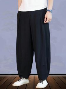 大裆裤配什么上衣_大裆裤多搭T恤衬衫，绑带鞋牛津鞋更时尚