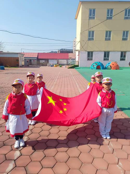 出旗时旗手的正确姿势_旗手姿势与精神